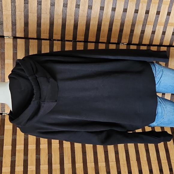 NWT! DKNY fleece hoodie - Picture 3 of 9